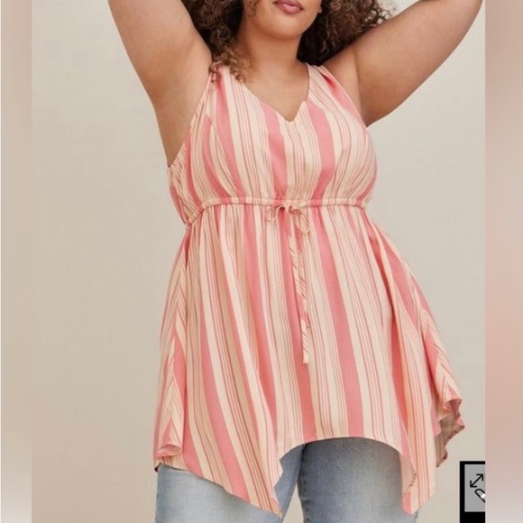 torrid Tops - Torrid Babydoll Stretch Challis Hanky Hem Top size 5X (30/32)